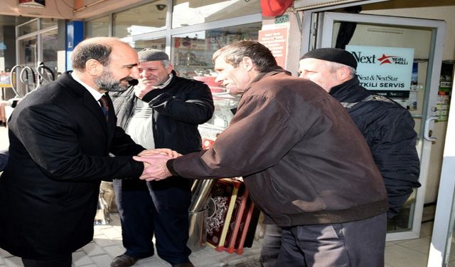 BAŞKAN EDEBALİ ESNAFLA EL ELE
