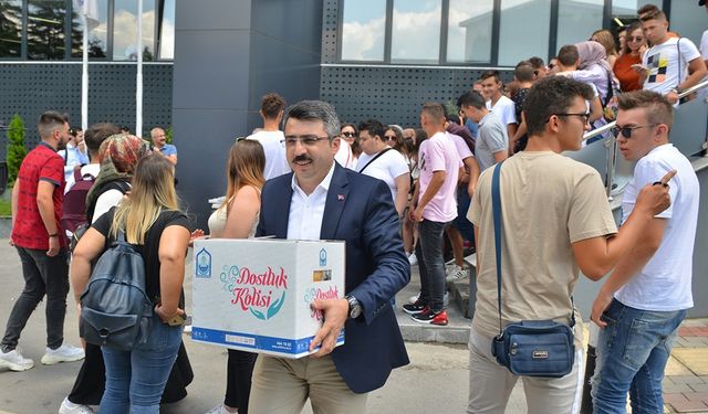 Bursa  Yıldırım Belediyesinden Batı Trakya'ya  BİN 200  Kitap